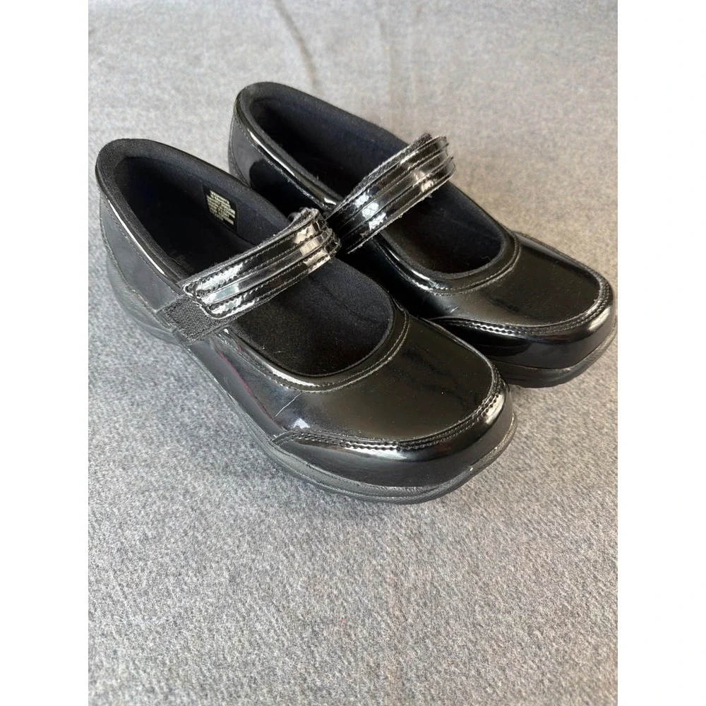L.L. Bean Mary Jane Shoes Women 8 Black Patent Leather Hook Loop 296298